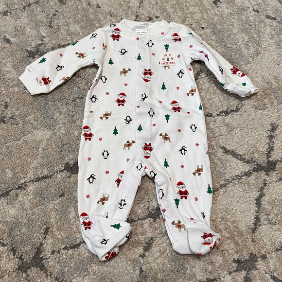 Newborn Christmas onesie 🎄 - Picture 1 of 3